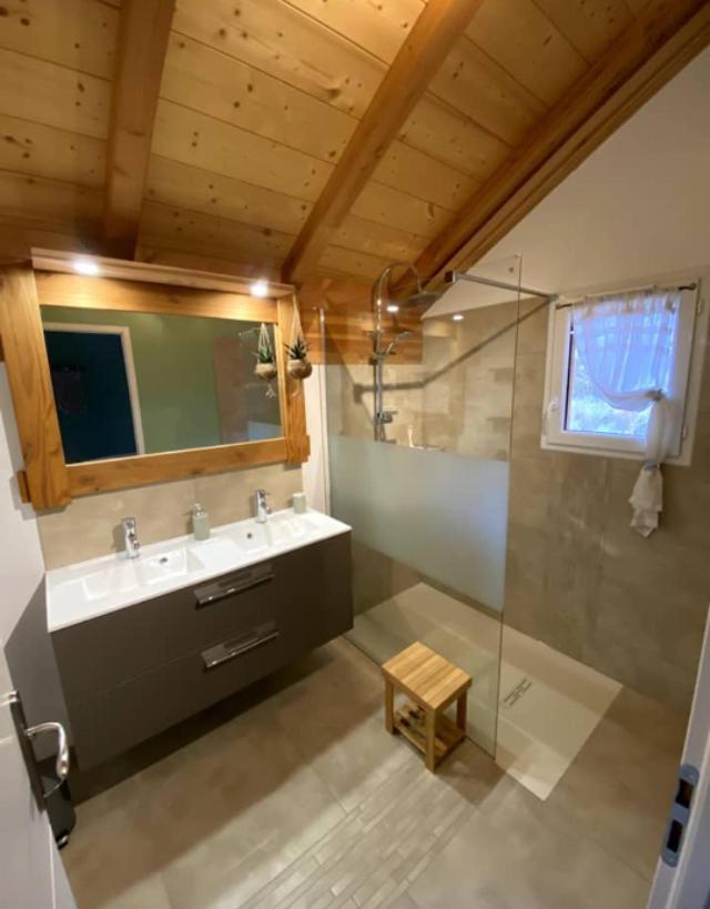 Chez Françou (maison pour 7/8 personnes) Chateauroux-les-Alpes Exterior foto